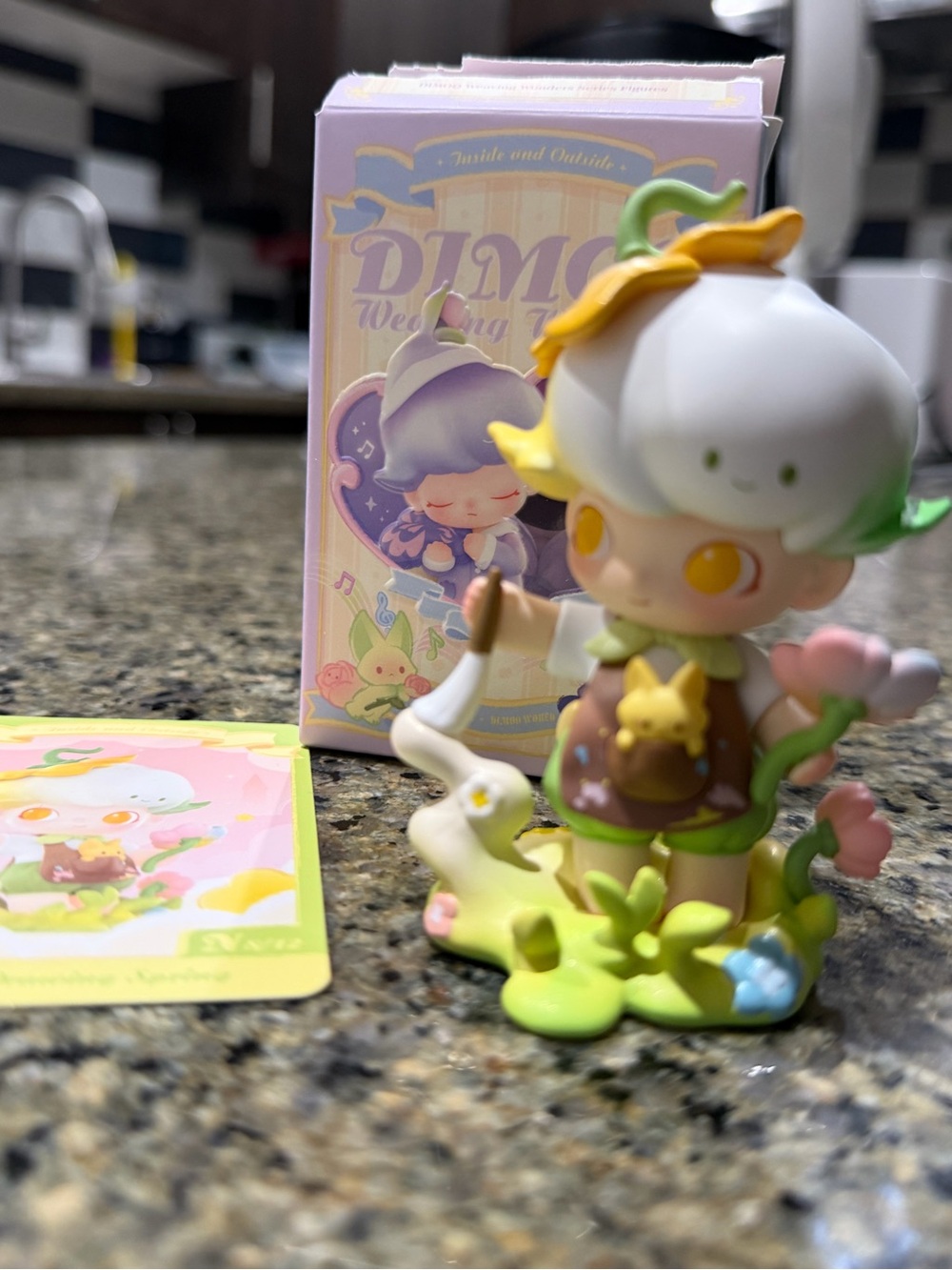 DIMOO Weaving Wonders Ding Garden Sprite Figure - White, Green, Yellow